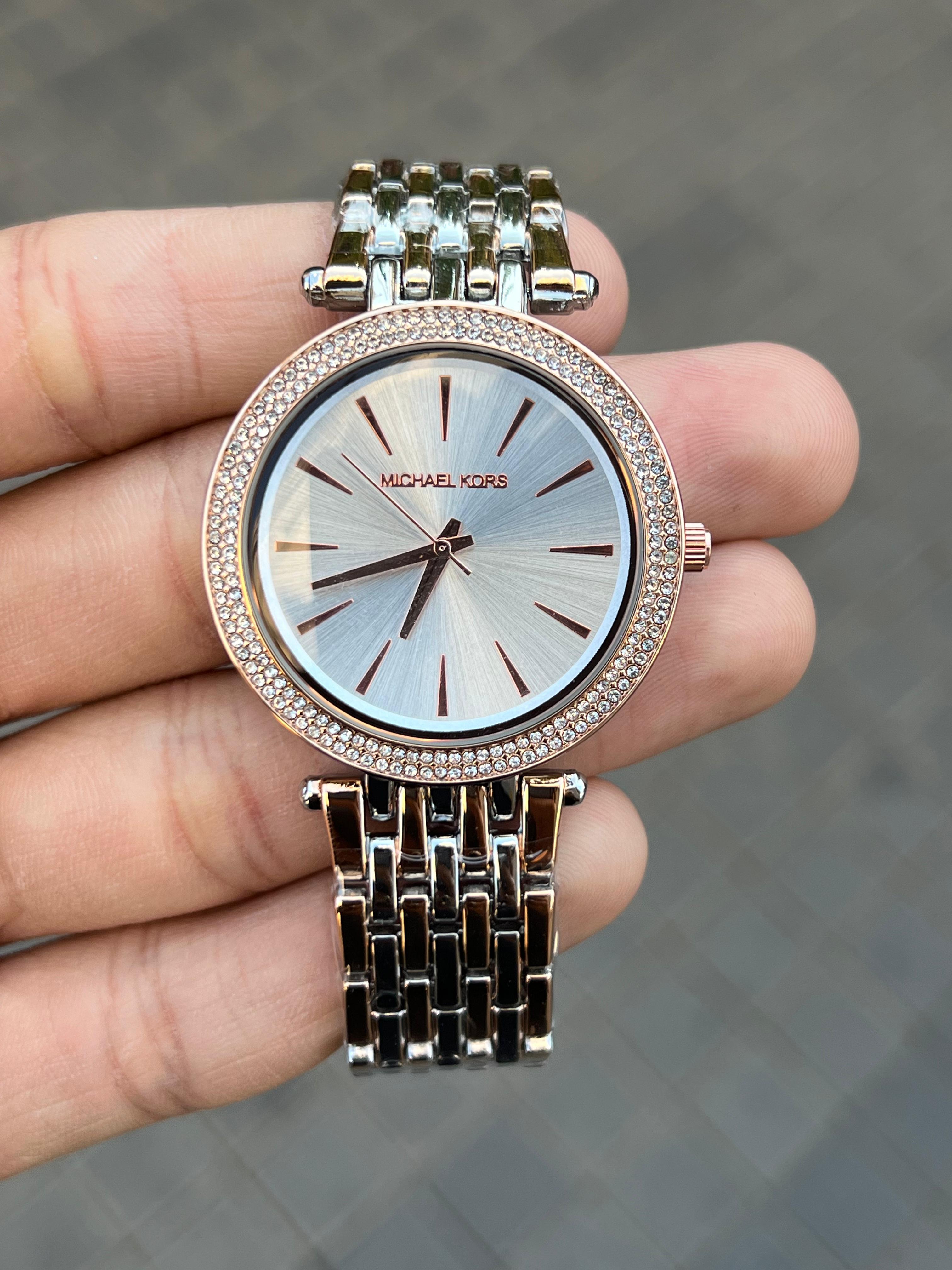 WG Miche_l Kor_s 4563